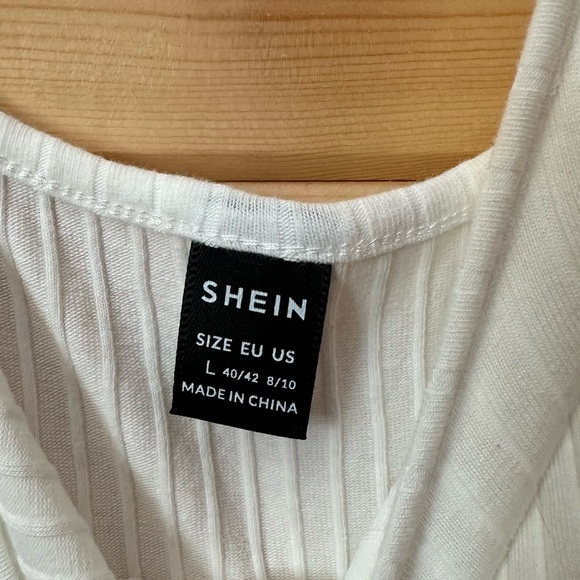 SHEIN VCAY Button Front Colorblock Belted Combo Tank Romper brand new - Picture 3 of 3